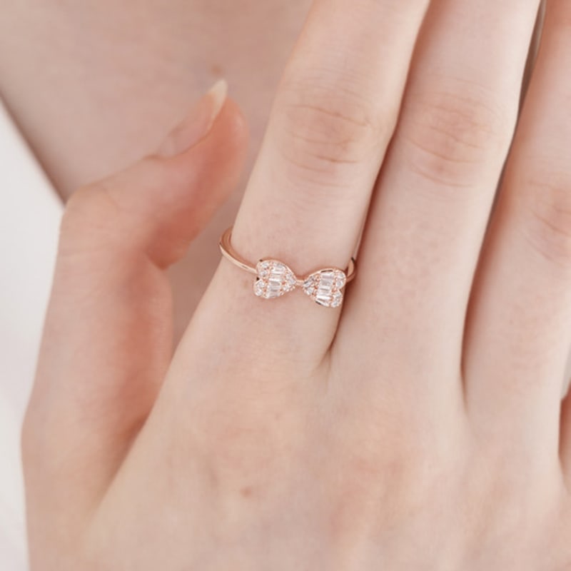 CRANNE Heart Ribbon Cubic Point Ring C24RB095