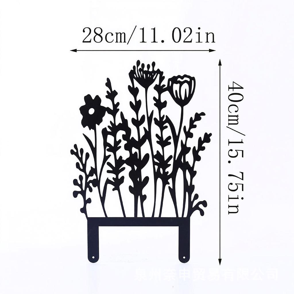 Rusted Black Metal Wildflower Garden Ornament - Decorative Courtyard Piece