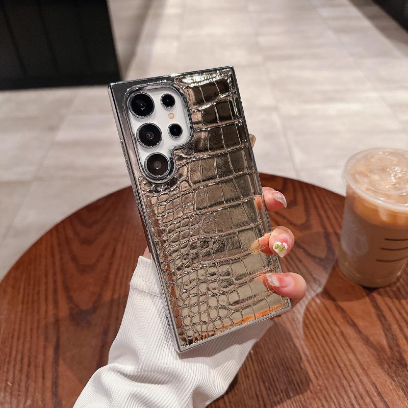 Luxury Plating Crocodile Texture Artificial Leather Phone Case For Samsung S26 Ultra S24 S23 S25 Ultra Plus Bumper Back Cover