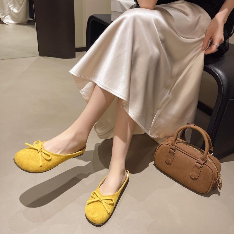 Women's Summer Outdoor Wear 2026 New Style with Flat Bottom Large Bow Soft Bottom Baotou Half Slippers