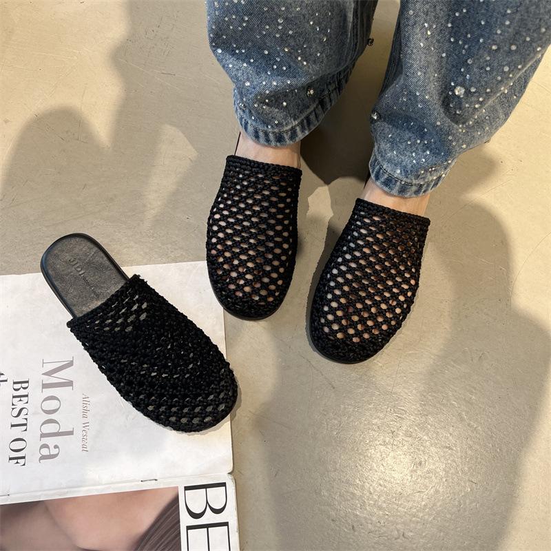 2025 summer new Korean version of fresh literary woven cool slippers flat-bottomed outer wear fashion shoes hollow casual slippers