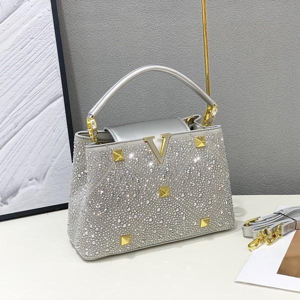 Neue Europäische und Amerikanische Grenzüberschreitende Damen Tasche mit Nieten Heißer Diamant Ketten Tasche, Einzel Schulter Crossbody, Helle Farbe Vielseitig