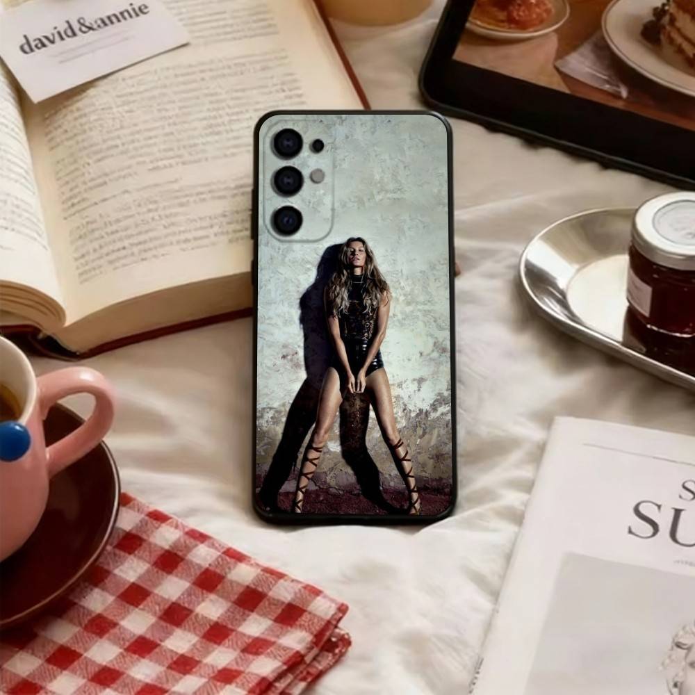 

Gisele Bundchen Phone Case For Samsung S25,S24,S21,S22,S23,S30,Ultra,S20,Plus,Fe,Lite,Note,10,Soft Black Cover Samsung S22ULTRA5G