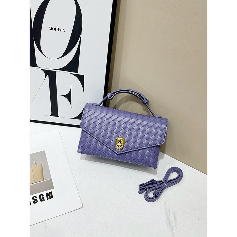 New Woven Bag Envelope Retro Briefcase Shoulder Portable Messenger Women's Bag