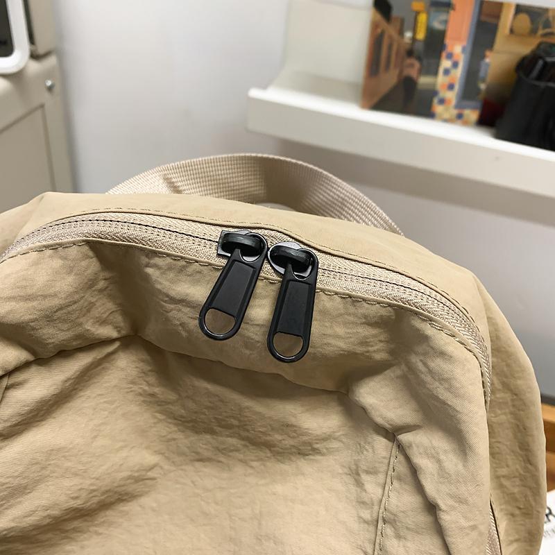 Solid Color Pleated Backpack Men's Lightweight Travel Small Backpack Women's School Bag