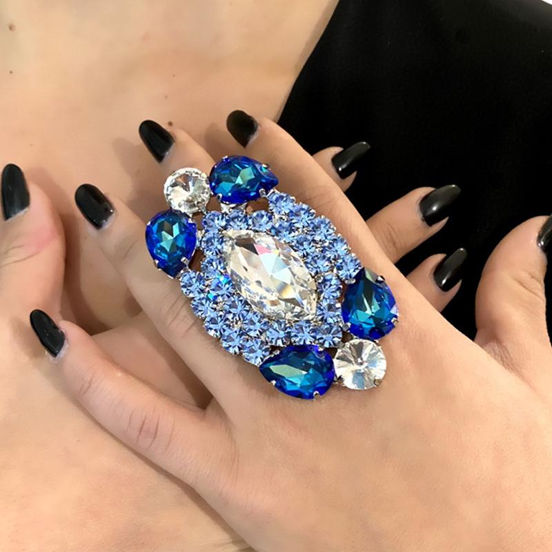 Statement Square Ring - Premium Geometric Ring Design