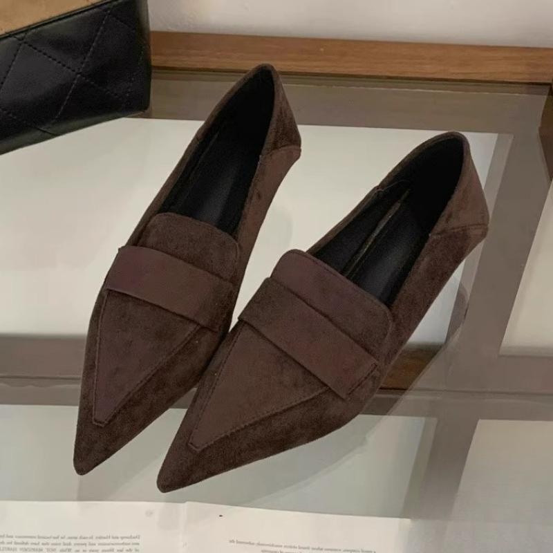 

Высококачественные черные мягкие кожаные туфли-лодочки на низком каблуке женские модные остроносые мокасины со швом элегантные офисные туфли для работы 35 коричневый