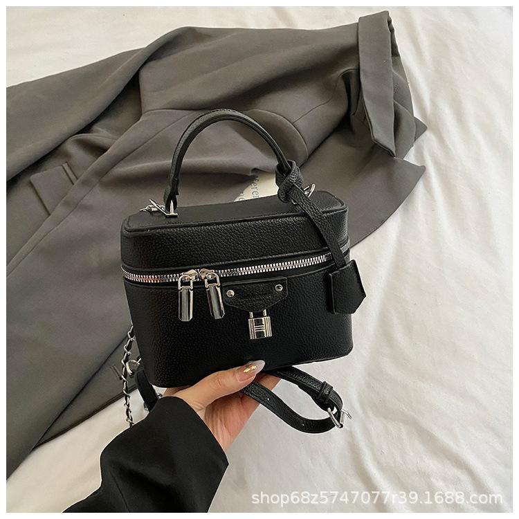 Fashion niche bag women's 2025 new trendy Korean version simple crossbody bag women's hand-held versatile box bag