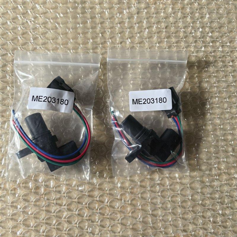 Fuel Pump Speed Sensor or Connector Plug for Mitsubishi Pajero Mk2 Mk3 Sport Montero Shogun III 3.2 DI-D OE# J5T23282, ME203180