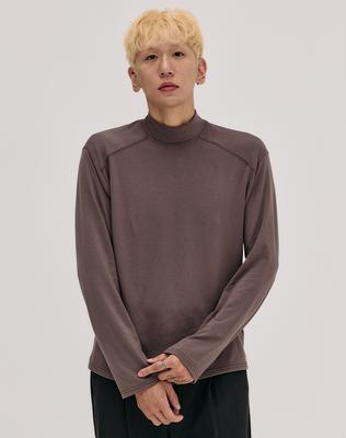 Mugeon Moderit Mock Turtleneck Sleeve _ Brown