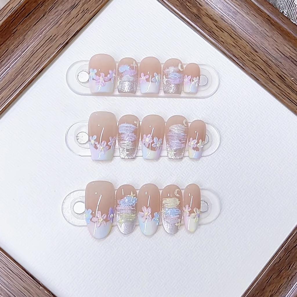 Hand-woven Armor New Style Oil Painted Small Flower Hand-painted Plaster Colorful Petals Cat Eye Nail Art