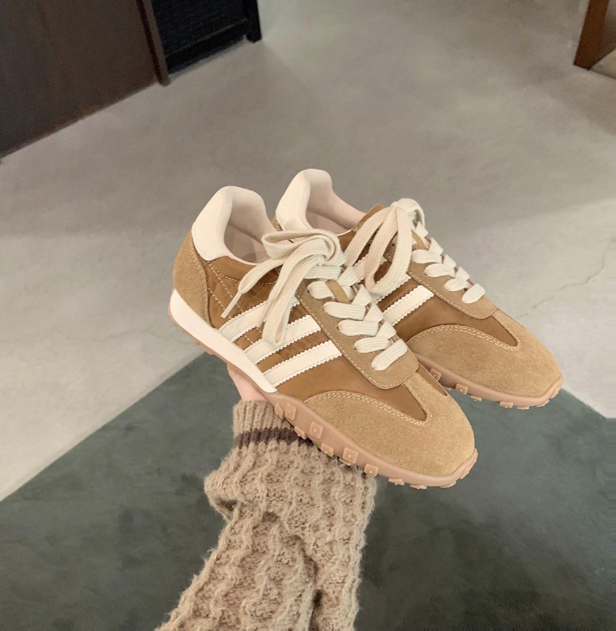 

Grape mother studiolee color matching lace-up Maillard casual velvet sports German training board shoes women s autumn and winter 40