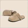 Tamancos Slip-On para Homens e Mulheres Cabedal em Camurça Tira com Fivela Ajustável Palmilha Confortável Sapatos Casuais para Interior e Exterior