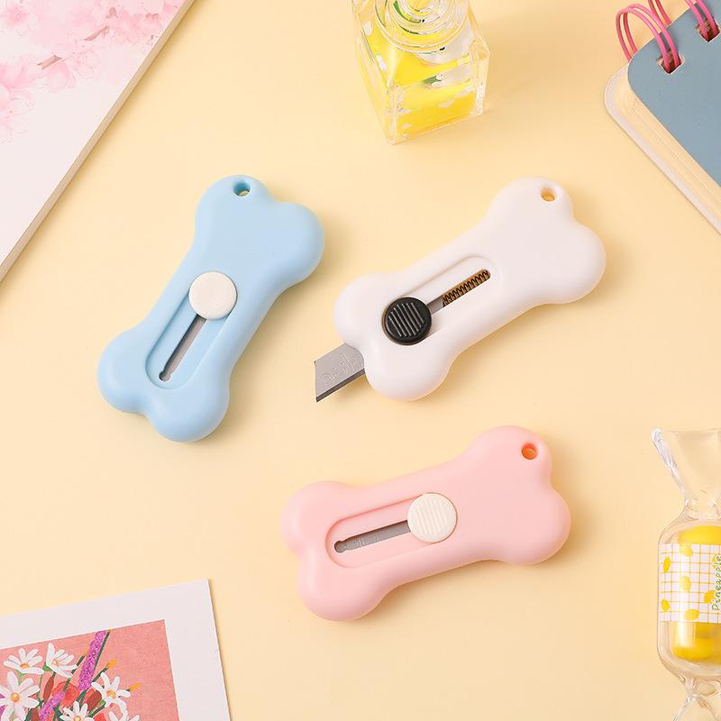1 PCS Kawaii Mini Pocket Bear INS Utility Knife Box Knife Paper Cutter Craft Wrapping Stationery