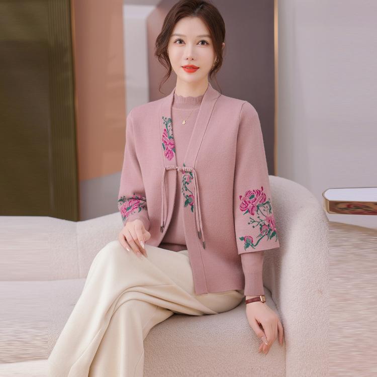 Cardigan Mom Autumn Clothing Foreign Style Middle-aged and Elderly Women's Short Jacket Top