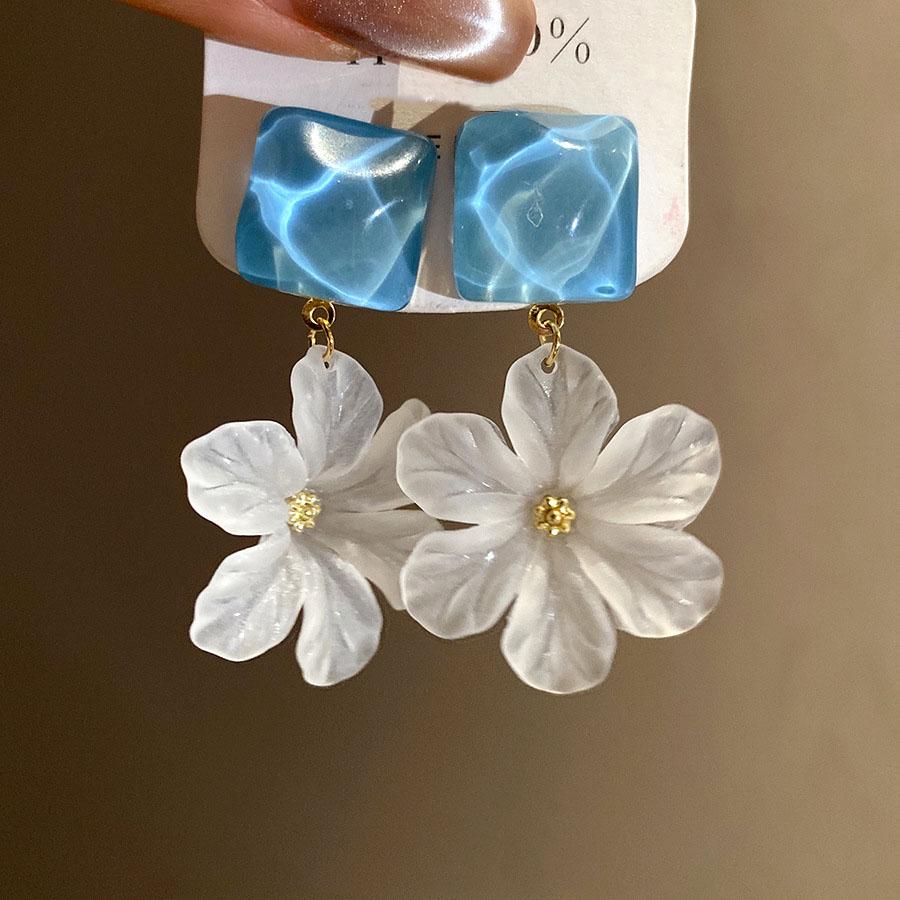 Bohemian Colorful Flower Earrings For Women Fashion Petal Pendant Earrings Party Drop Earrrings Jewelry Y2k Accessories Bijoux Gift