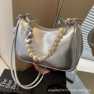 Korean Version of the Popular Underarm Bag Women's 2025 Spring New Fashion Small Square Bag Simple and Foreign Temperament One-shoulder Women's Bag T