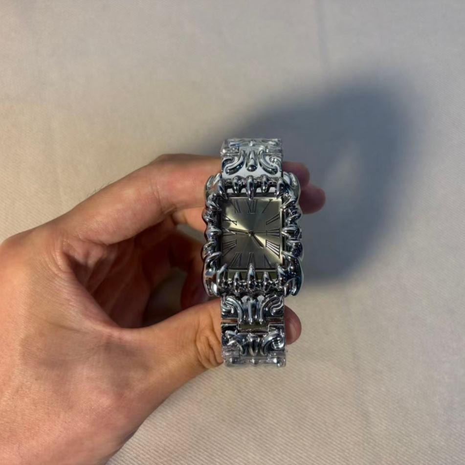 Y2K Klauwvormig Vierkant Horloge Heren en Dames Gotische Stijl Armband Quartz Horloge Waterdicht niche Esthetisch Tijdsinstrument Horloge