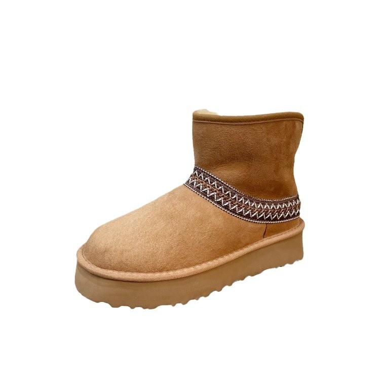 Fur integrated ethnic wind snow boots women's 2024 autumn and winter new thick-soled can be turned over two wear non-slip medium boots women