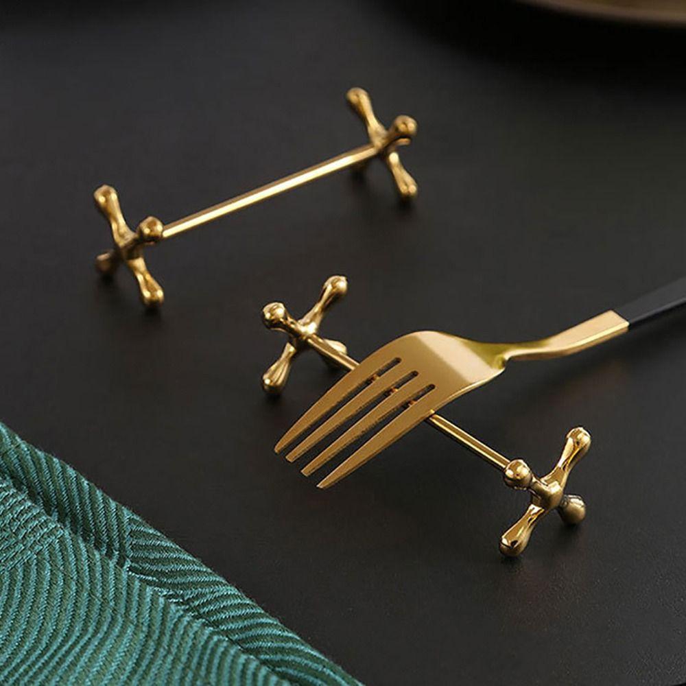 1Pcs Metal Chopstick Holder Plum Shape Tableware Stand Chopsticks Rack  Art Craft Table Decoration