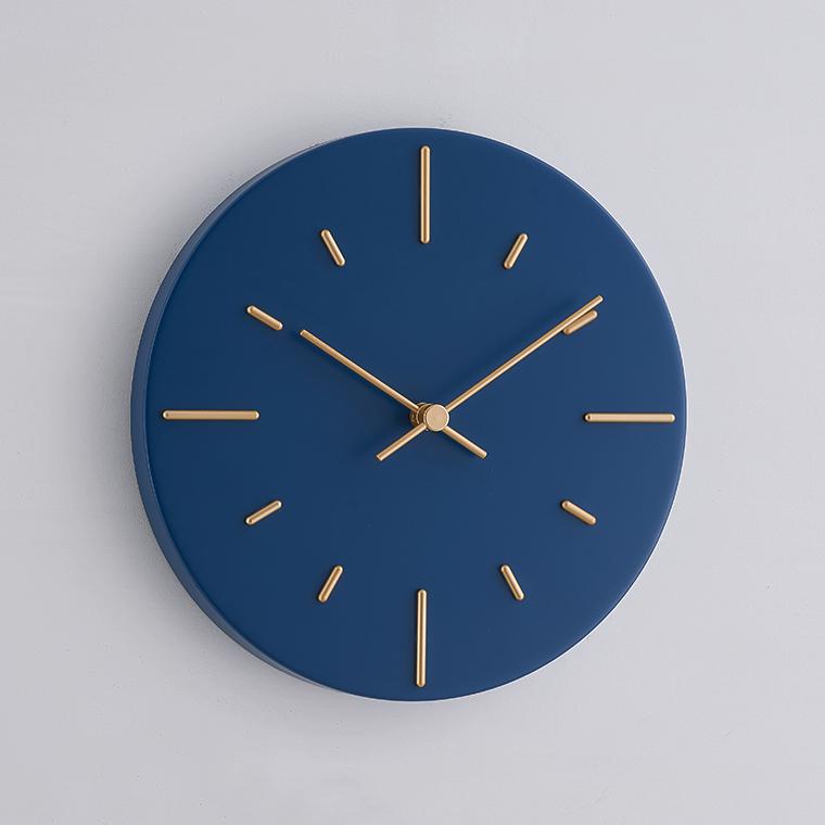 Minimalist Aesthetic Clock Wall Modern Design Living Room Light Luxury Fashion Clock Wall Creative High Quality Wanduhr Decor
