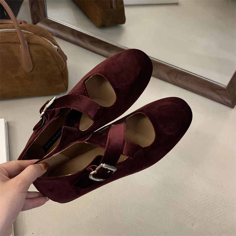 Fashion IPPEUM Women Mary Janes Shoes Ballet Flats Buckle Red Dress Ballerinas Zapatos Mujer