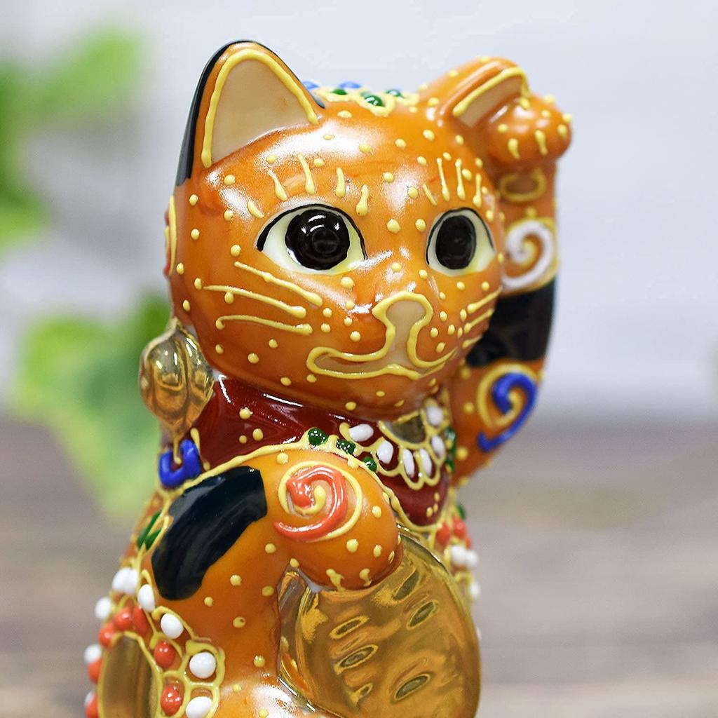 Kutani ware dancing lucky cat with gold coin N-024F