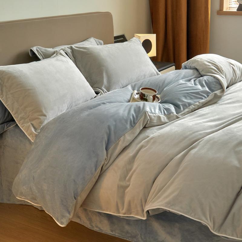 Mei Yun Ge High Weight Dove Velvet Double Splicing Warm Rolling Edge Craftsmanship Color blocked Single Duvet Cover