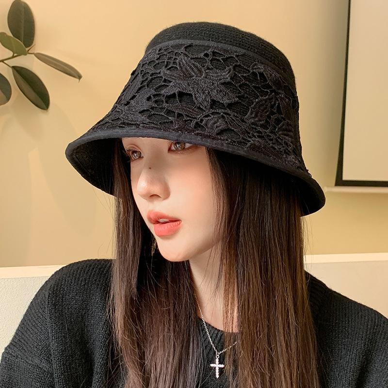 Japanese Retro Hollow Printed Fisherman Hat Autumn and Winter New Windproof Face Proof Small Basin Hat Outdoor Casual Warm Hat Trend