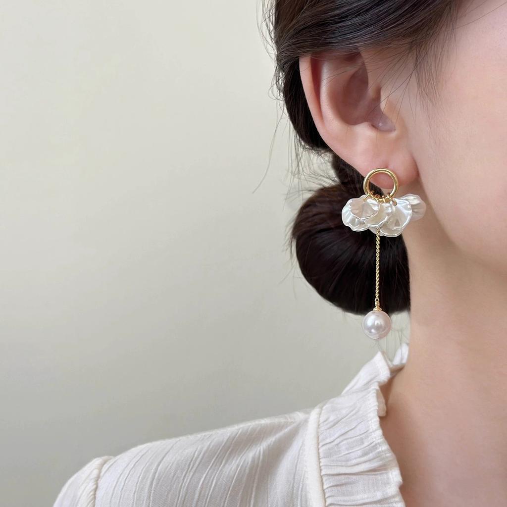 Super fairy flower fringed pearl earrings femininity stud earrings unique earrings