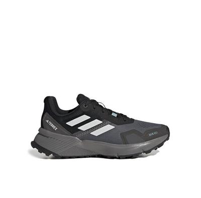 Încălțăminte unisex – Adidaşi