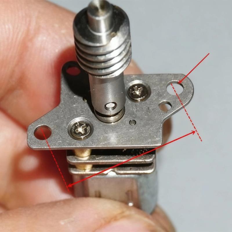 1Pcs Dc 3V 5V 6V 62Rpm Long Screw Shaft Worm Gear Motor Model Aircraft Folding Landing Micro N20 Full Metal Gearbox Gear Motor