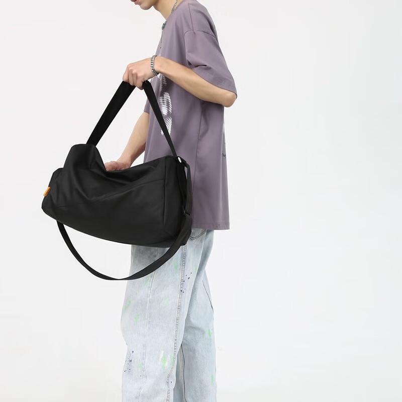 Li Shen Fitness & Travel Duffel Bag