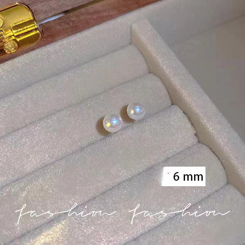 

Mini Light Bulb Earrings - Luxurious and High-end, Perfect for Work, with Versatile Style and Suitable for All Occasions. 6MM 1 pair