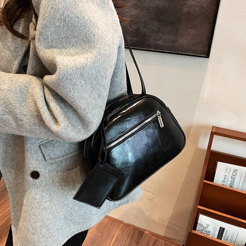 Premium sense niche bag women's 2025 autumn and winter new trendy and versatile ins this year's popular foreign fashion shoulder bag