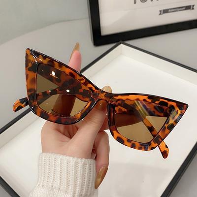 Gafas de Sol Vintage Ojo de Gato Mujer Diseñador Cuadradas Retro Rectángulo Montura Grande Gafas de Sol Femeninas UV400