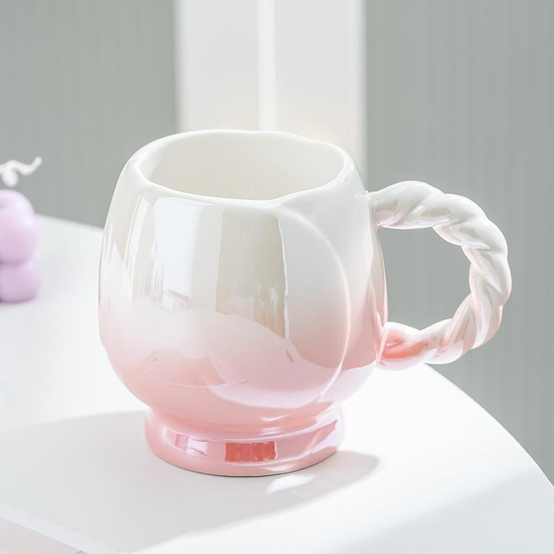 

Кружка Цветок Высококачественная Керамическая Чашка Бытовая Чашка для Кофе Завтрака Чашка для Воды Подарок на День Рождения Девочки Сувенир 301-400ml