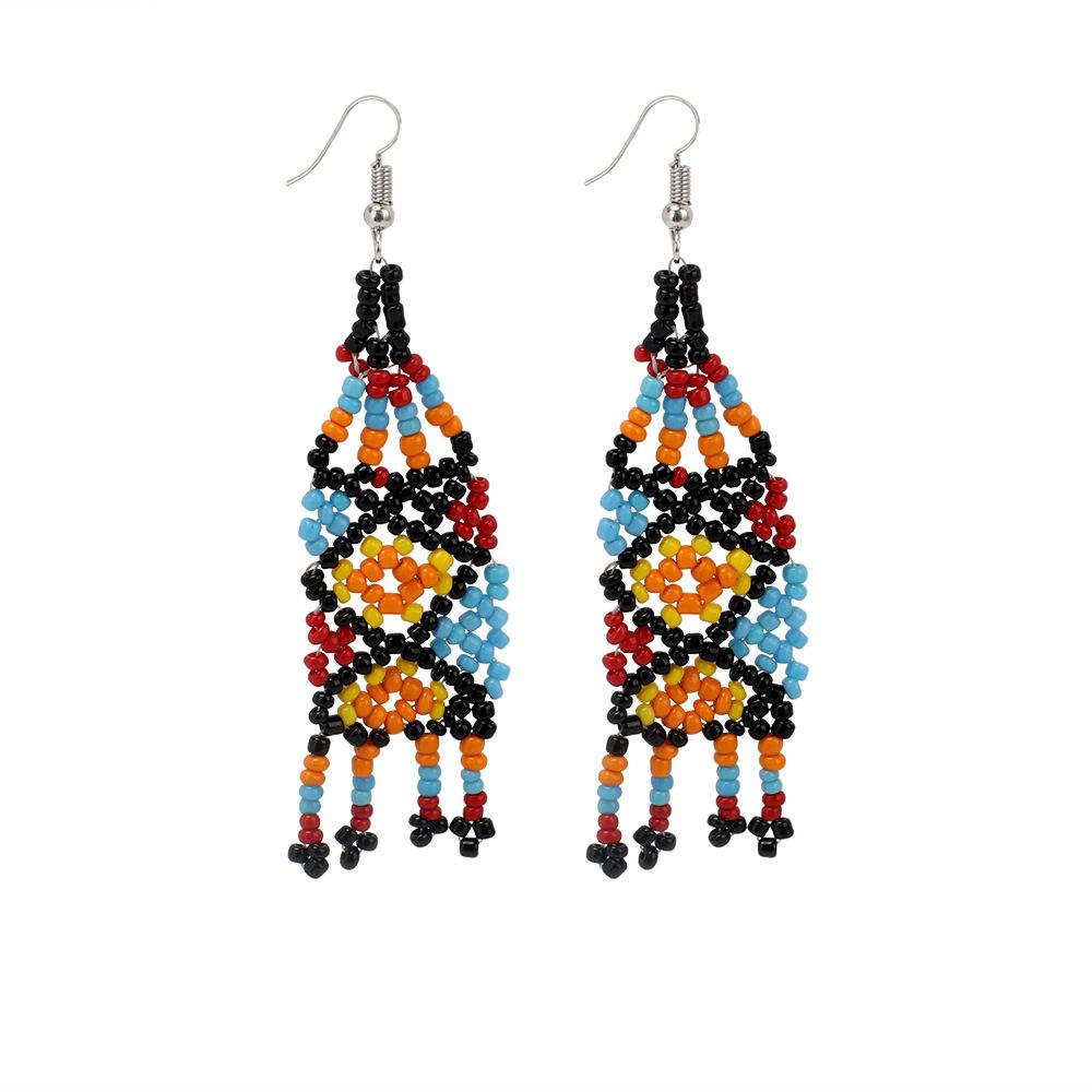 European and American ethnic style handmade rice bead fringed earrings, niche design sense vintage retro earrings
