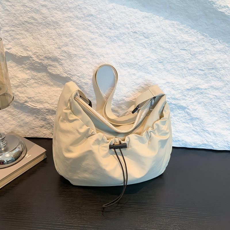 Fashionable Korean Style Wrinkled Shoulder Bag For Women Large Capacity Crossbody Bag белый