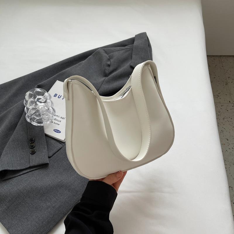 Casual autumn new trendy large capacity fashion single shoulder underarm single shoulder messenger bag women