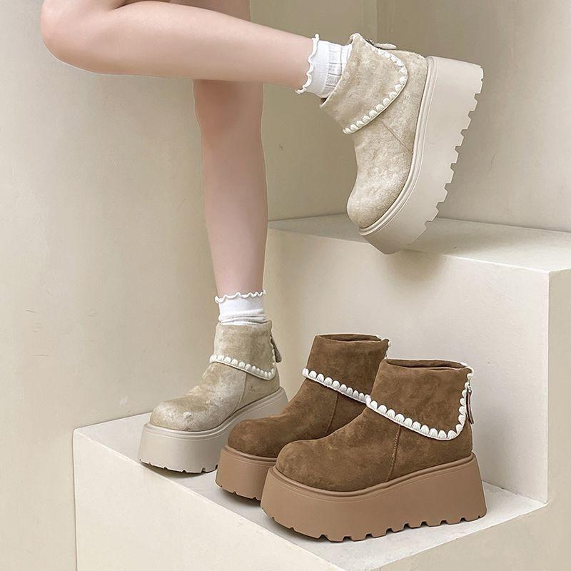 Versatile Explosion High Value Thick Bottom Retro Heightening Boken Short Boots Women's 2025 Autumn and Winter New Small Casual