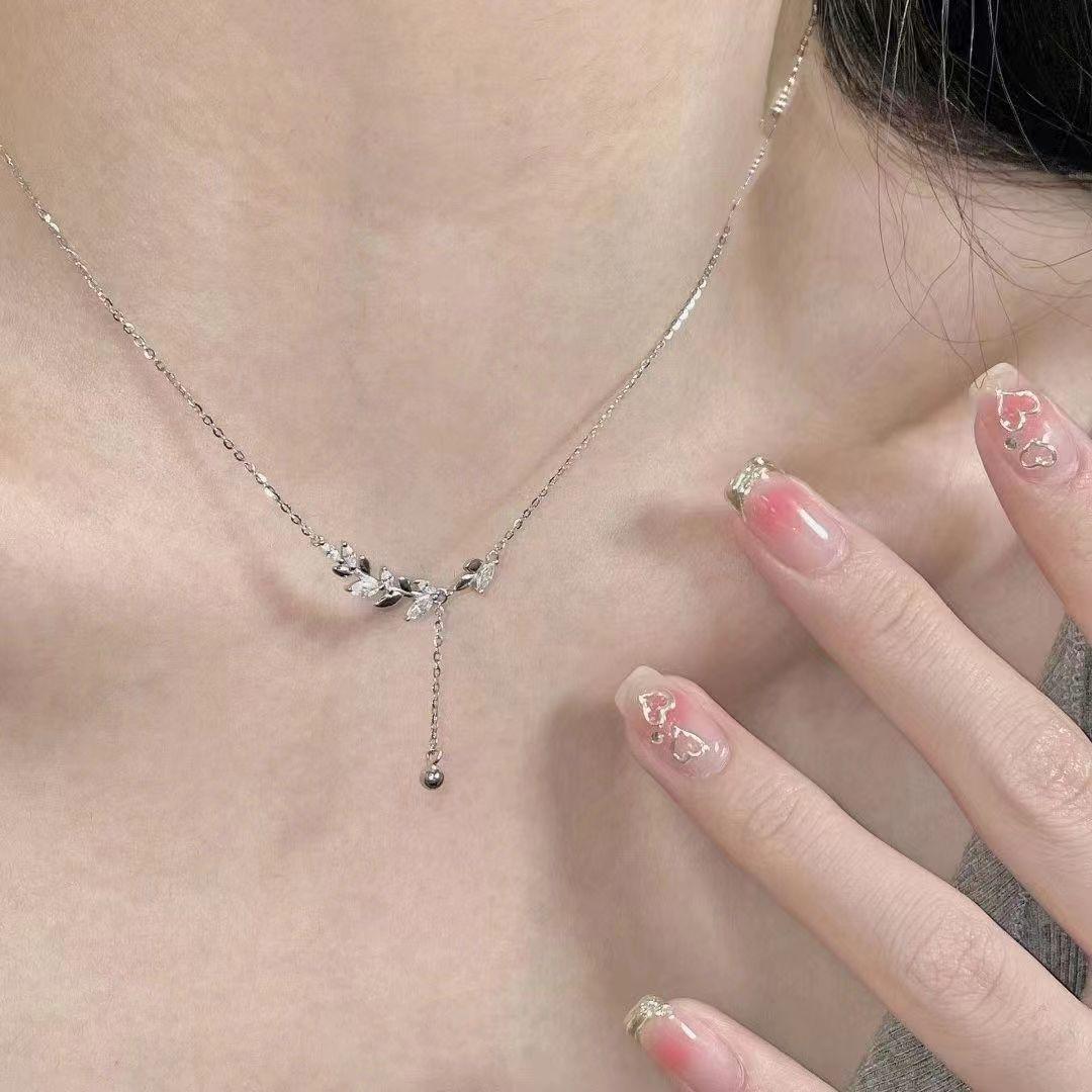 

Посеребренное колье в виде колоска пшеницы из серебра 925 пробы: Роскошный, элегантный и устойчивый к выцветанию подарок на День святого Валентина для нее