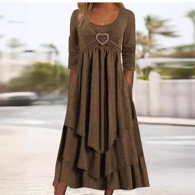 In Stock: 2026 Spring/Autumn European-American Waist-Cinching Casual Dress with Heart Detail and Tiered Hem