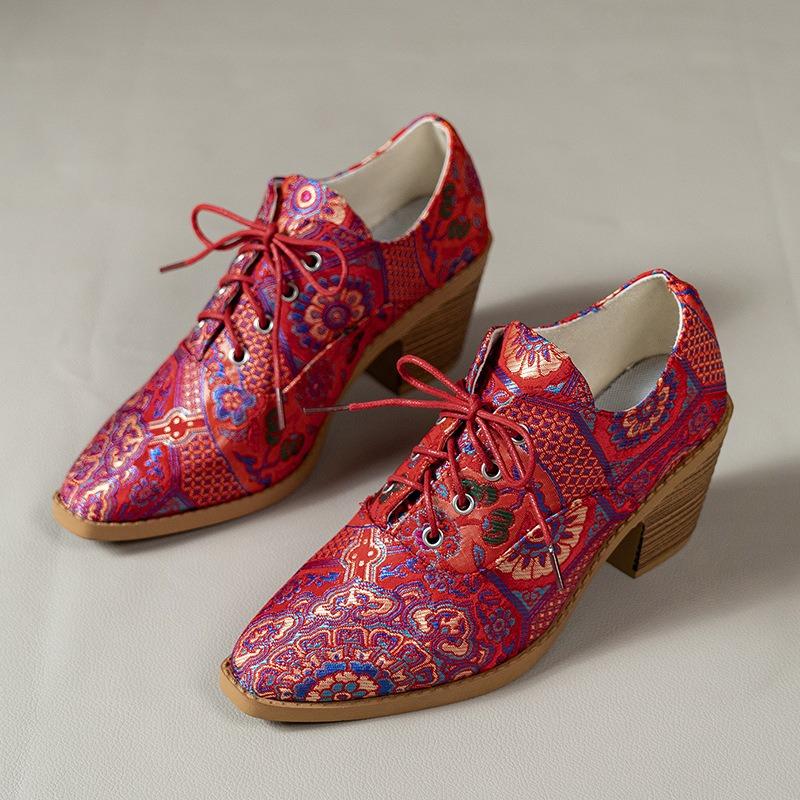 Women's Graffiti Art Chunky Heel Ankle Boots - Hand-Painted Design Fashion Booties for Fall, Wide Width Slip-On Shoes