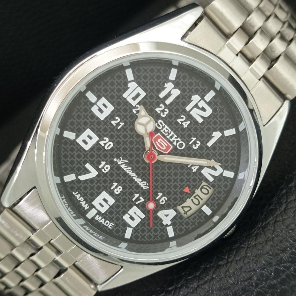 JAPAN VINTAGE REFURBISHED SEIKO 5 AUTOMATIC MENS BLACK DIAL WATCH a443733-5