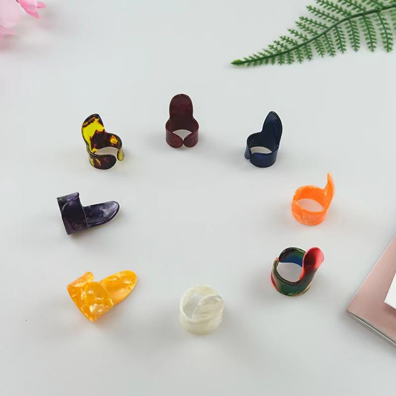 

Celluloid Thumb & Index Finger Guitar Fingerpicks for Fingerstyle