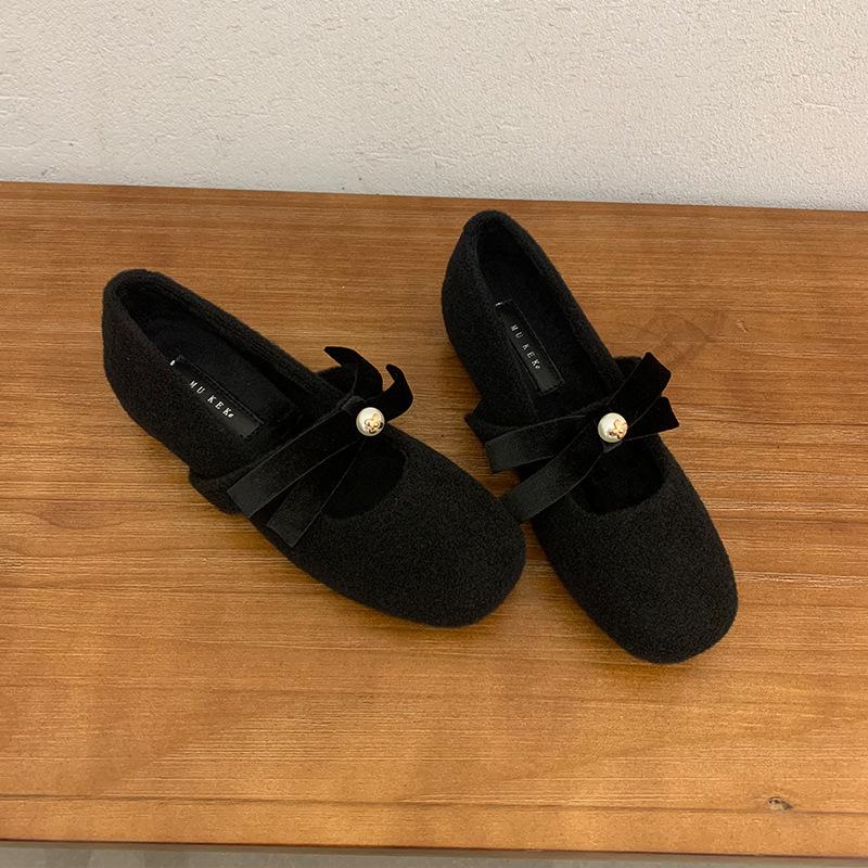 Fan Gui ~ zarter kleiner Duft von Mary Jane Schuhen Winter Retro Innenhöhe 4CM Schleife Perle Einzelner Schuh Frau