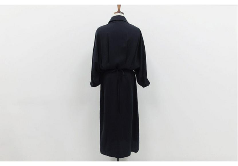 2026 Spring/Summer French Retro Over-the-Knee Lace-up Dress with Batwing Three-Quarter Sleeves
