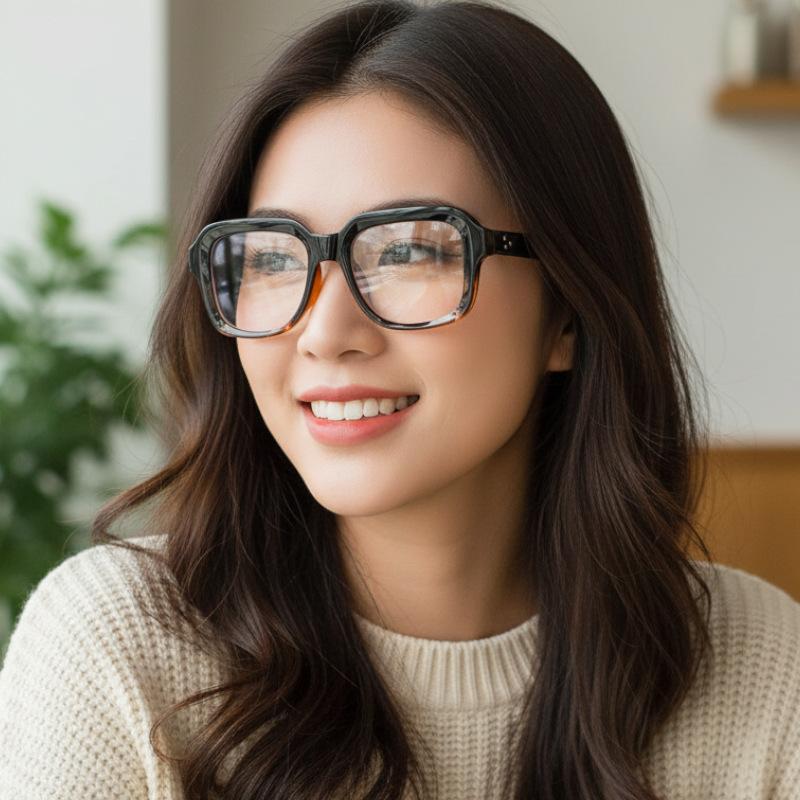 Women's eyewear, men's and women's fashion square oversized glasses