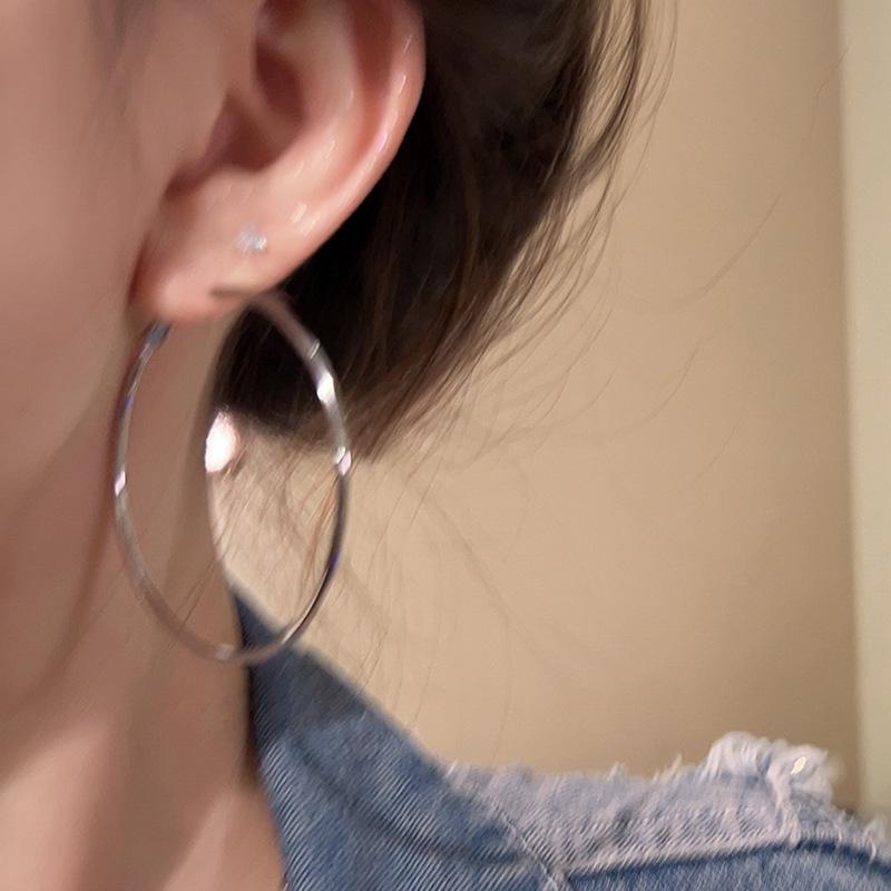 S925 Sterling Silver Hoop Earrings: Exaggerated, Luxurious & Versatile for Women